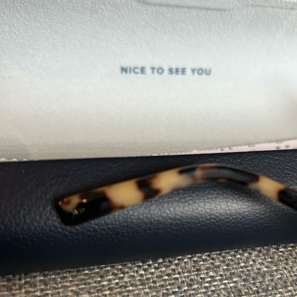 Warby Parker Eyeglasses Hughes W in Marzipan Tortoise Square Frame Only - Picture 7 of 12